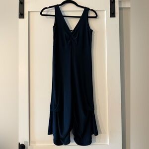 Elegant Navy Blue Sleeveless Dress